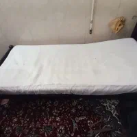 تخت یک نفره|تشک تختخواب|قم, امامزاده ابراهیم|دیوار