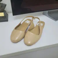 کفش رو فرشی