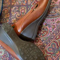 کیف و‌کفش|کیف، کفش، کمربند|دوگنبدان, |دیوار