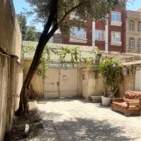 ۱۲۰ متر دربستی سه طبقه