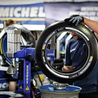 نیروی کار آپارات و پنچری لاستیک