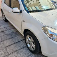 رنو ساندرو اتومات مدل ۱۳۹۵|خودرو سواری و وانت|تهران, جنت‌آباد مرکزی|دیوار