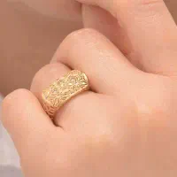 فروش فوری ۴۴گرم  یکجا و ۱۷ گرم طلا در طلافروشی