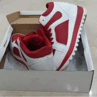 کتونی لژدار سفید قرمز زنانه