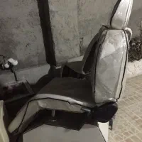 دوعدد صندلی اصلاح طرح برقی رنگ سفید(مجانی)