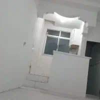 خانه ۴۰متردوطبقه سرویس داخل حیاط