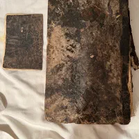 کتاب خطی قدیمی با قدمت ۲۰۰ سال|کلکسیون اشیاء عتیقه|اصفهان, طامه|دیوار