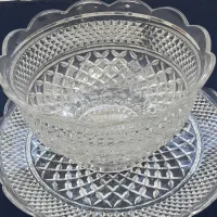 زیر بالای کریستال چک قدیمی|ظروف سرو و پذیرایی|رشت, لاکانی|دیوار