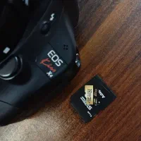 دوربین عکاسی کنون 550d(کیسx4 ژاپن)