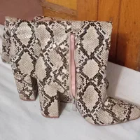 چکمه بلند پوست ماری خارجی|کیف، کفش، کمربند|شیراز, وصال|دیوار