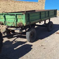 تراکتور رومانی با ادوات