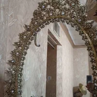 آیینه شمعدان تمام برنجی|بوفه، ویترین، کنسول|قدس, شهر‌قدس|دیوار