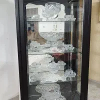 لوازم خانگی . وسایل چوبی . ویترین