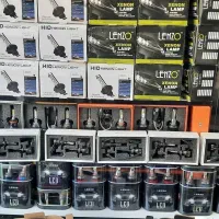 هدلایت زنون درپوش لاستیکی هدلایت دزدگیر خودرو|قطعات یدکی و لوازم جانبی|اصفهان, لنبان|دیوار