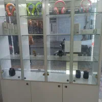 ویترین مغازه