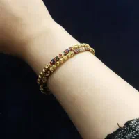 النگو داریوش سایز۲ وزن۱۷گرم ۳۰۰بالای تابلو