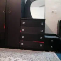 تخت خواب دونفره همراه با میز دراول وکمد لباسی|تخت و سرویس خواب|اهواز, زیتون کارگری|دیوار