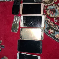 گوشی خراب و ساده
