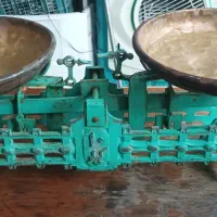 ترازویی عتیق طرح طاووس 10کیلوگرمی