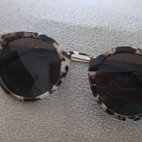 باسلام عینک آفتابی به قیمت۲۵۰ تومان به فروش میرسد|زیورآلات و اکسسوری|گرمسار, |دیوار