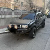 نیسان دو کابین