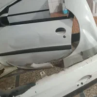 قطعات خودرو