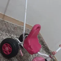 سه چرخه دخترانه