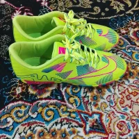 کفش ورزشی(فوتبال و فوتسال) کاملا نو|کیف، کفش، کمربند|مینودشت, |دیوار