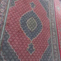 ۶ عدد  فرش ۶ متری ریز ماهی و ۱۰ عدد پشتی