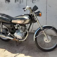 موتور مدل ۸۵ سالم تمیز