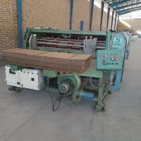 کارگر کارتن سازی