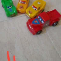 تعدادی اسباب بازی