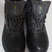 کفش ایمنی شاید ۴۰ و ۴۳