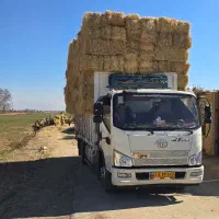 یونجه پرس و کاه پرس.