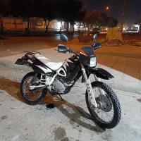 تریل ۲۰۰ مدل ۸۶ پلاک ملی