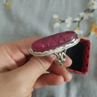 انگشتر نقره و سنگ زینتی