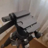 سه پایه دوربین عکاسی