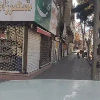 یک دهنه مغازه تجاری 3/۶دونبش