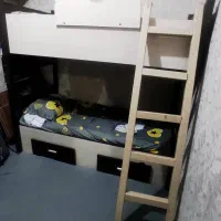 تخت دو طبقه