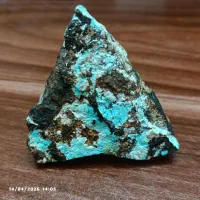 سنگ فیروزه برش نخورده