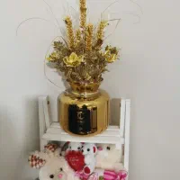 گل و گلدان طلایی|گل مصنوعی|خرم‌آباد, |دیوار