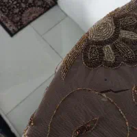 میز خاطره به همراه رومیزی ساتن و مروارید دوزی|پرده، رانر، رومیزی|کرج, باغستان|دیوار