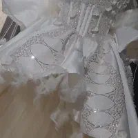 لباس عروس|لباس|اندیشه, اندیشه فاز ۱|دیوار