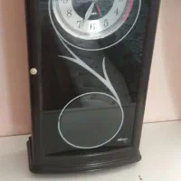 ساعت دیواری سالم