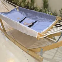 ننو سنتی کنار مادری همراه با پشه بند|تخت و صندلی بچه|تهران, عبدل‌آباد|دیوار