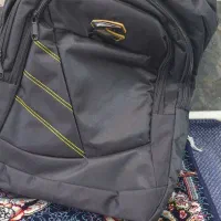 کیف مدرسه نو|کیف، کفش، کمربند|قم, وادی السلام|دیوار