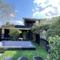 ۲۸۰متری/فول مبله/استخر۴فصل/تهرانینشین