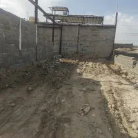یک قطعه زمین چهار دیواری شده مسکونی 91 متری