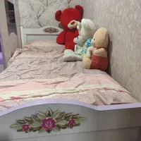 مقداری وسایل خانه تمیز وسالم به فروش میرسد