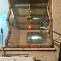 آیینه قدی با قاب چوبی